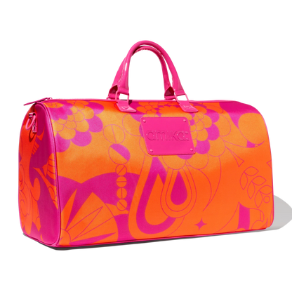 holds-everything duffle bag